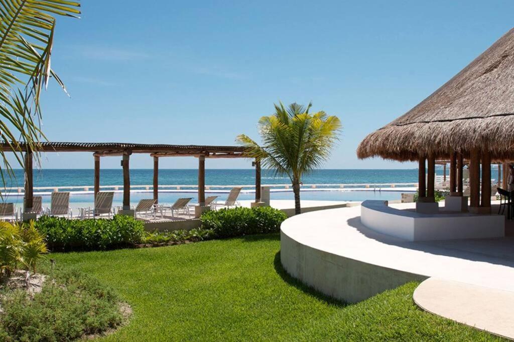 Amara Cancun Beachfront Condo Екстер'єр фото