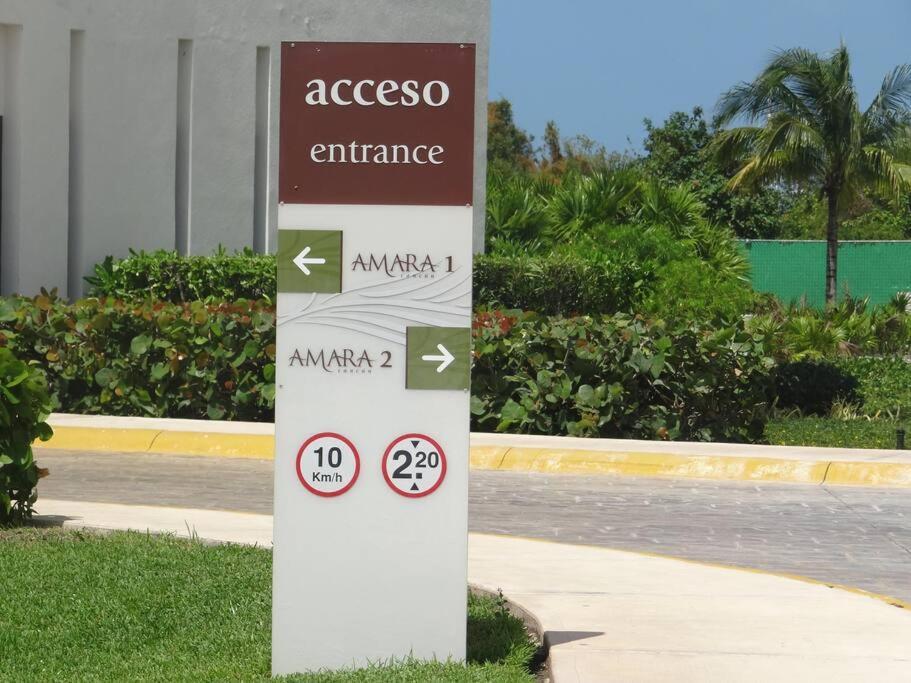 Amara Cancun Beachfront Condo Екстер'єр фото